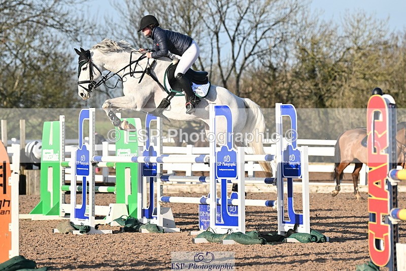 231210A-134141-02655 - Cls 20 Newcomers & 1.10m Open