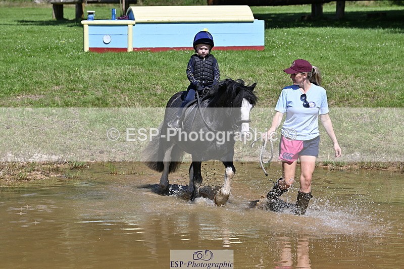 240728B-111524-01302 - Gemma's Group XC