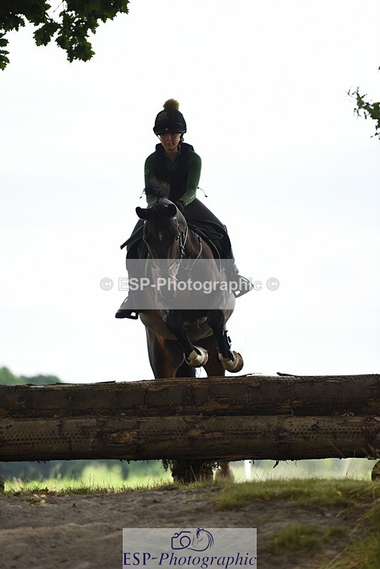 230817-150900-02309 - Kay's 2nd Group - XC