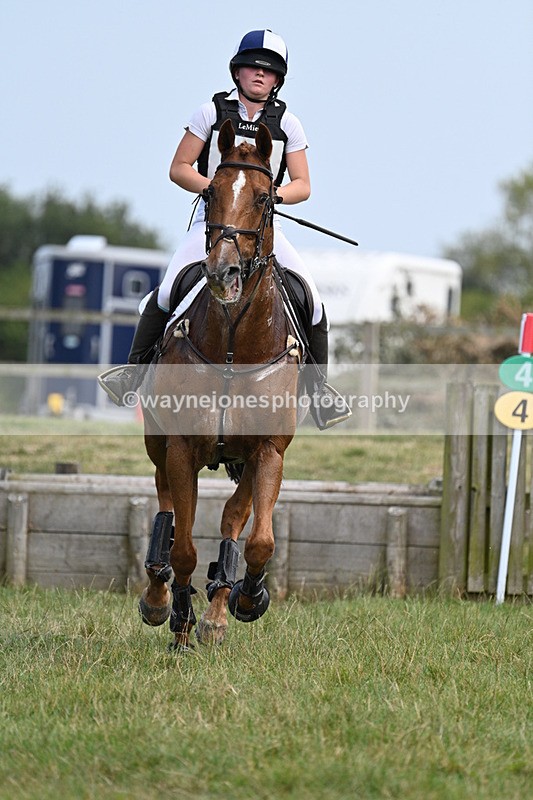 WJ7_8171 - 80cm XC Time 15:26 to 15:43
