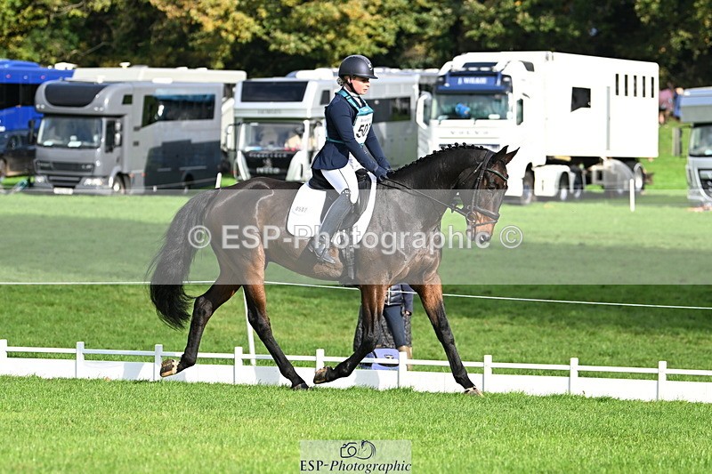 251023A-103245-02527 - G-507-Dominique.Kinnaird-Ainley