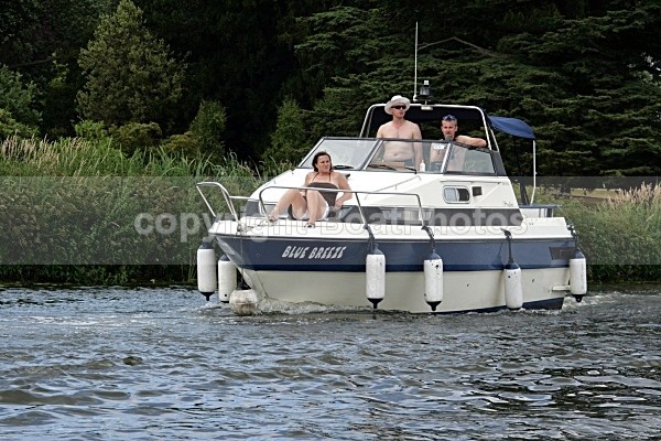 090704 BLUE BREEZE IMG_1769 - HENLEY REGATTA  SATURDAY 4th JULY 2009
