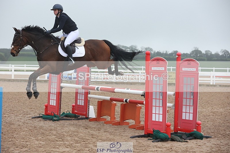 231112A-104108-03398 - Cls 17 Blue Chip Novice Winter Qualifier