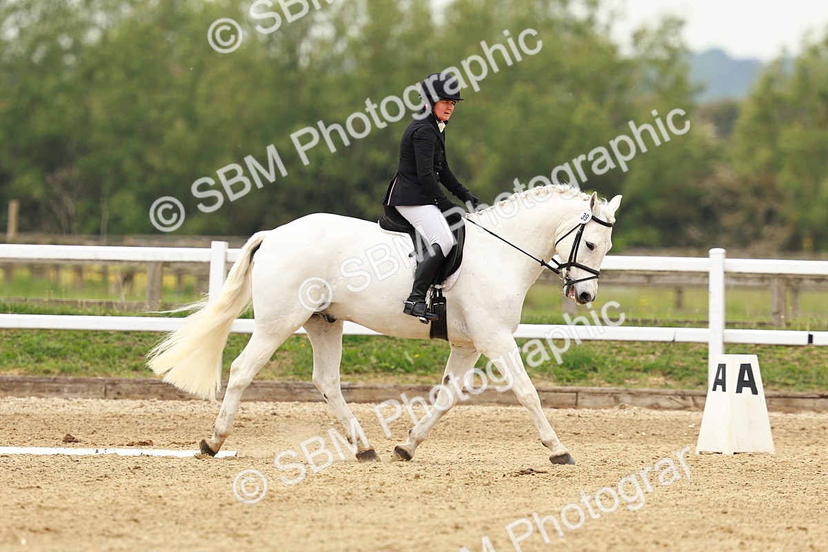 SBM_001094 - Class 6 - Novice 4