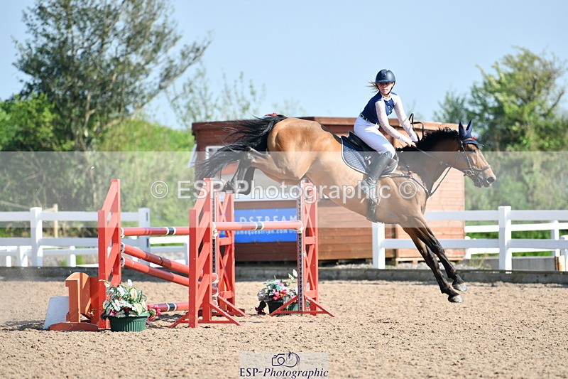 240512A-165236-19891 - Cls 44 1.05m National Am Quali