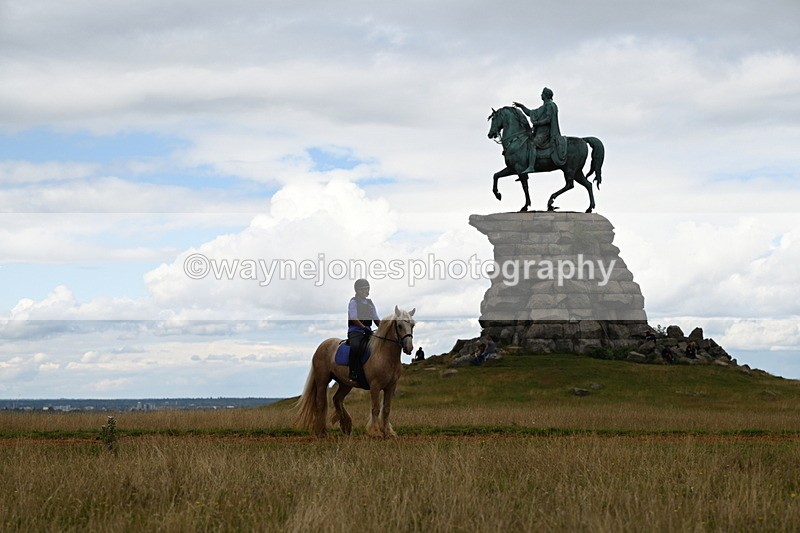 DSC_9554 - Time at Statue 15:11 to 15:58