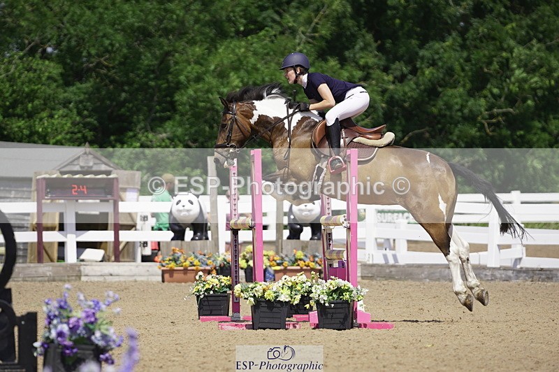 230625A-113934-03721 - Cls 3 Pony Bright Star and 148cm