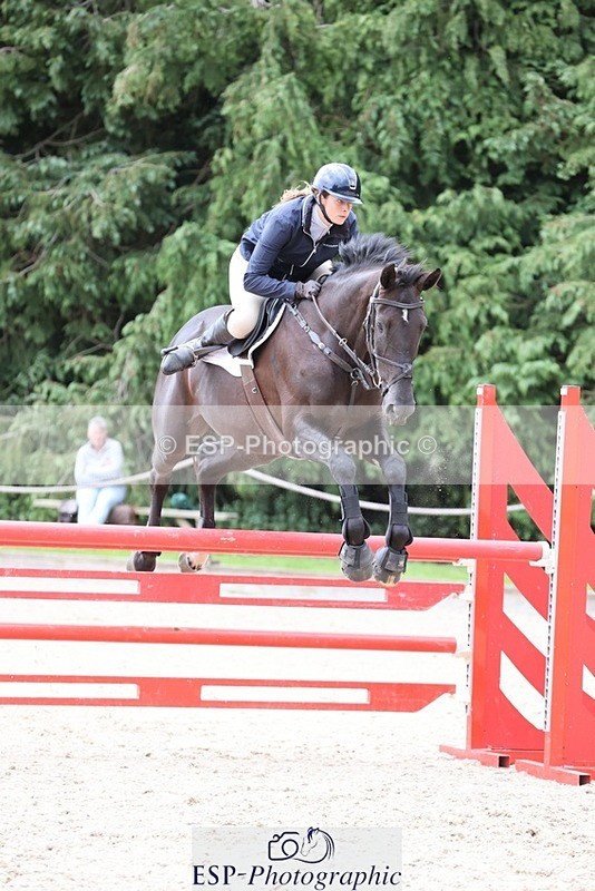 240615-130427-01498 - Cls 4 Snr Newcomers and 1.10m Open