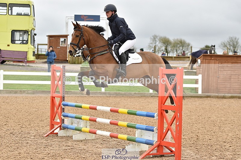 240403A-105648-00108 - Cls 1 British Novice and 90cm Open