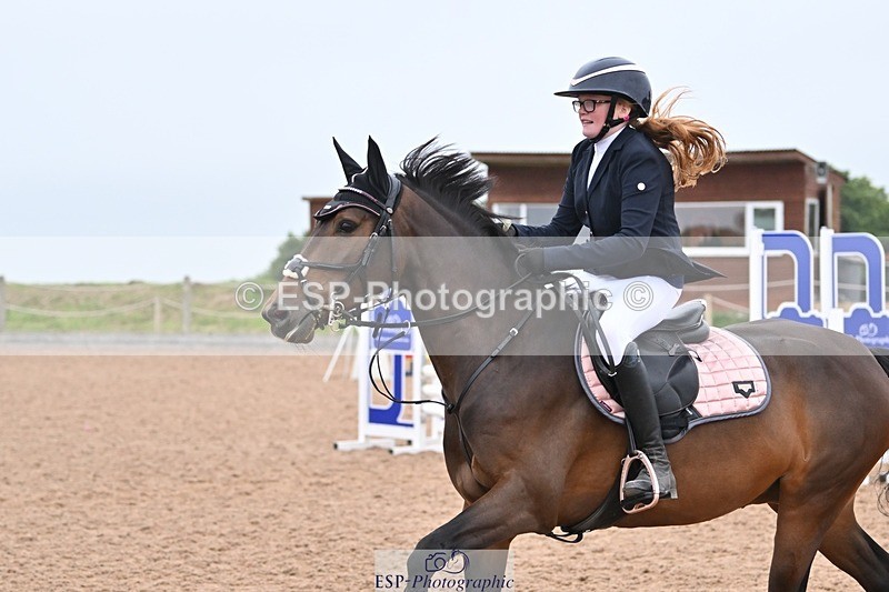 240813-185600-00805 - Classes 5 A&B & 6 80cm