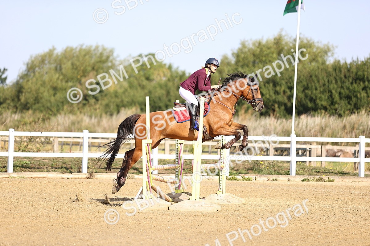 SBM_005455 - Class 8 - Clear Round