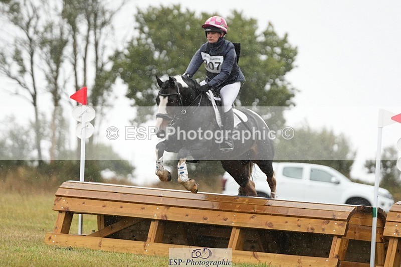 250830-145625-04246 - G-315-Karen.Rickards