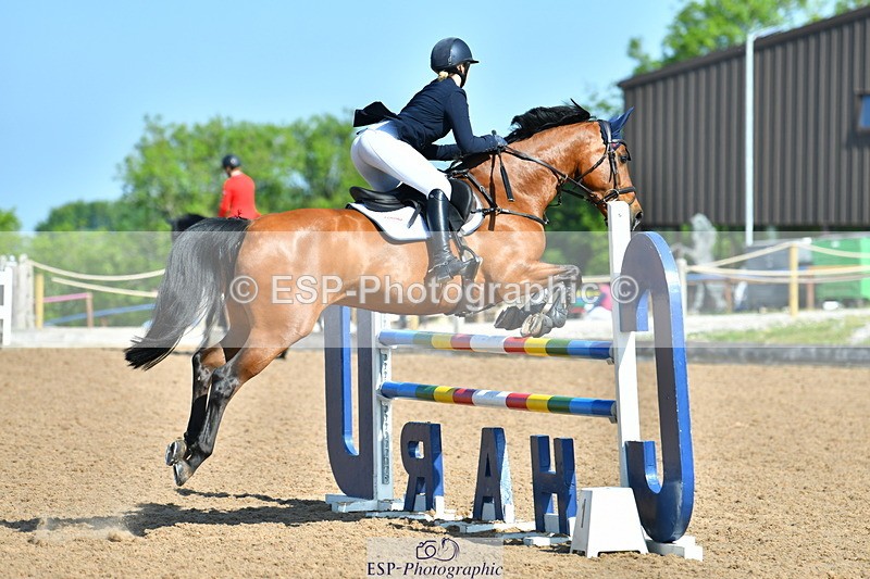 230527A-094416-03038 - Cls 13 Snr 1.05m + 1.10m Open