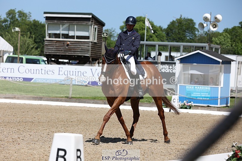 230526-114538-06104 - 156-JUST_PERFECT-Gaspard_Maksud-WEDTrotUp+DR