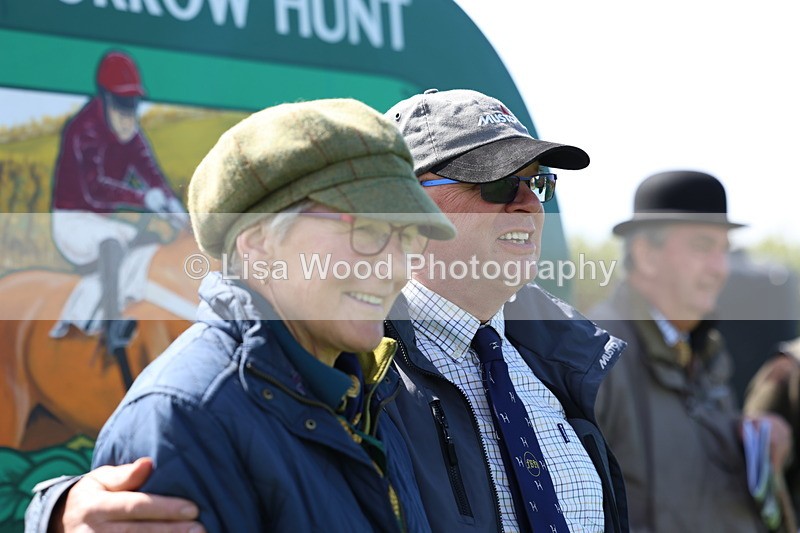 3E7A0513 - Race 1 Hunt Members