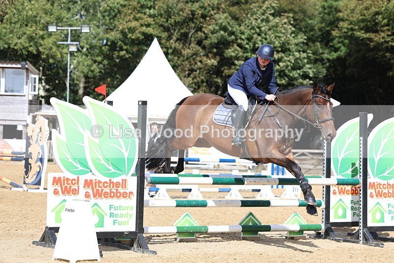 3E7A9762 - Class 10: Senior 95cm open