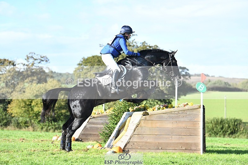 231022-143416-29040 - 343-MIDNIGHT.ROLLERCOASTER-Alison.Lidstone-XC