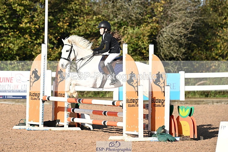 241026A-104728-00190 - SAT Cls 5 Pony British Novice and 80cm