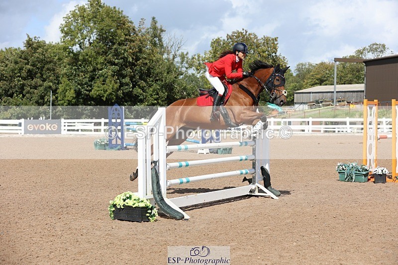 250913-141608-07313 - Cls 25 1.05m Amateur Quali
