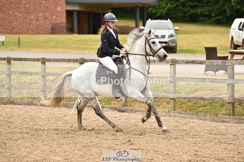 230618-143822-12952 - Cls 25 Pony Foxhunter & 1.10m Open