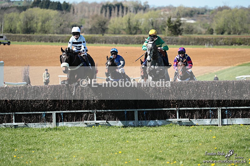 PtP 060426 134 - Paxford Races North Cotswold Easter Mon 06/04/26