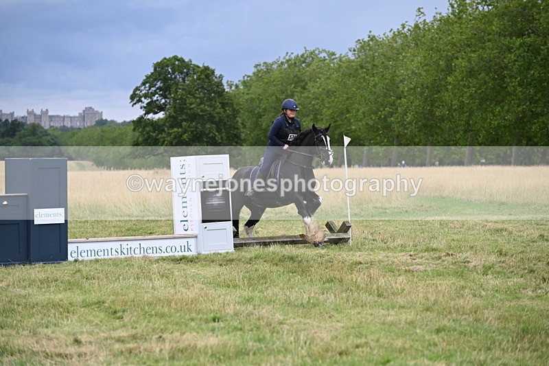 WJ6_3049 - Time at Jump 11:06 to 11:40