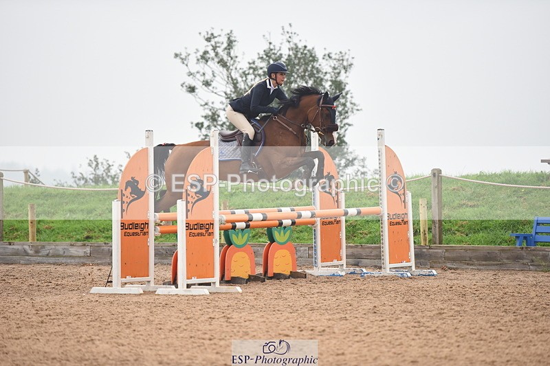 230916A-155858-05460 - Cls 18 Snr 95cm Derby