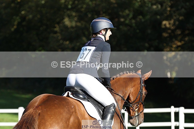 231022-104430-24711 - 667-BAILE.NA.CROISE-Emma.Pine-TrotUp+SJ