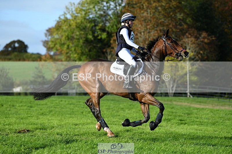251024A-152559-14749 - C-239-Ellie.Townend