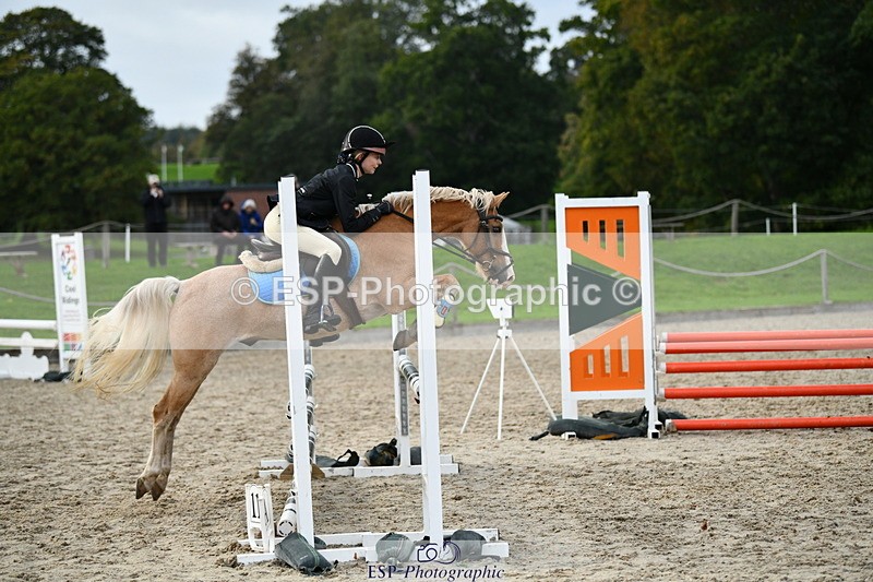 251004A-165804-02317 - Classes 10 & 11 80cm