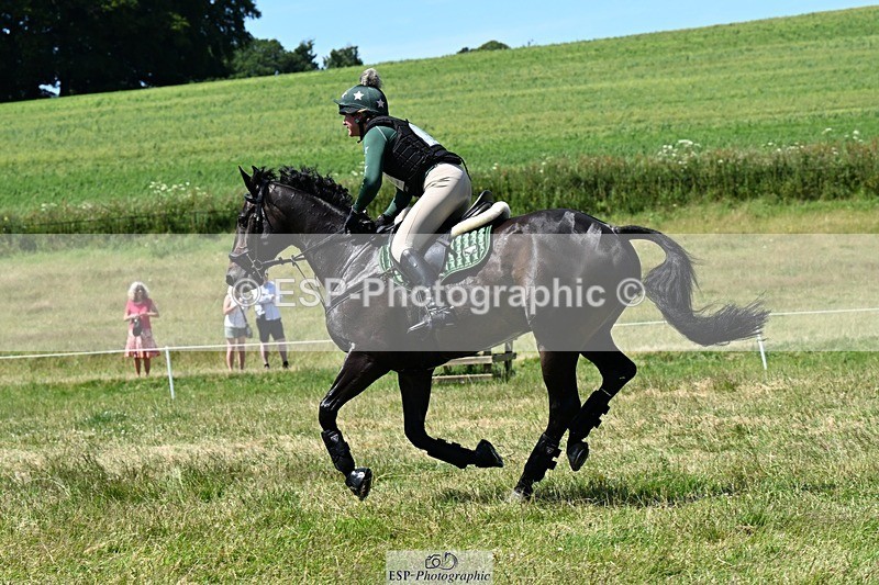 240629X-120237-2353 - 051-Marie_Webber-BENNY'S_DOUBLE_DIAMOND