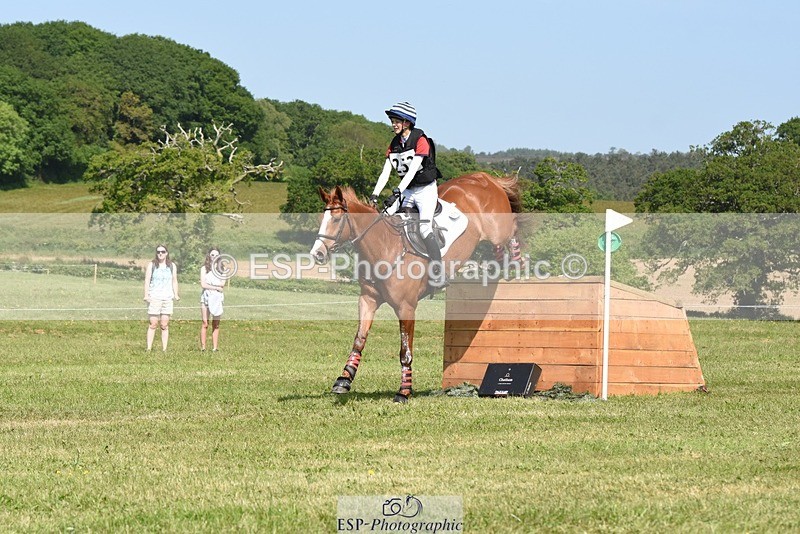 230527-101932-08198 - 252-LVS_MOVISTAR-Elizabeth_Barratt-XC