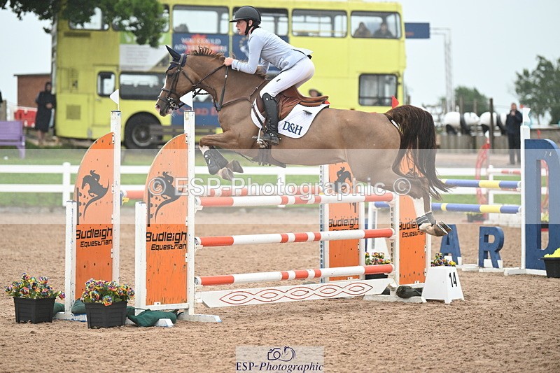 240720A-123050-14771 - Cls 11, 1 Star Bronze Tour Jump Off and Presentations