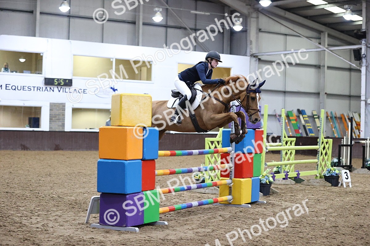 SBM_001947 - Class 4 - Senior Newcomers - 1.10m Open