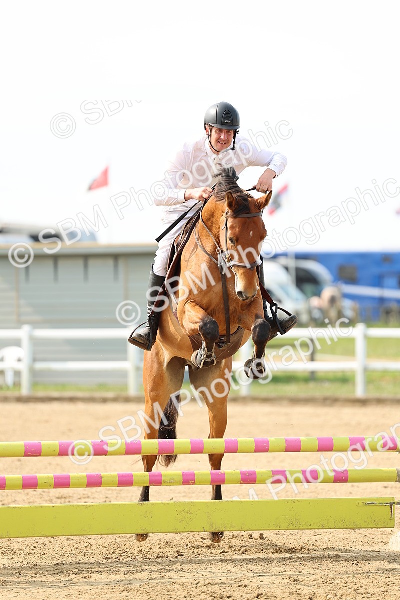 SBM_003961 - Class 15 - Clear Round