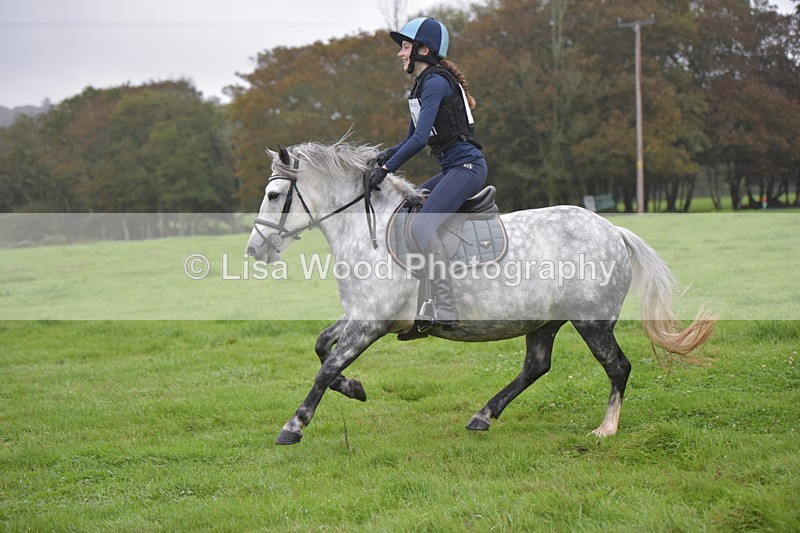 RAY_9195 - Class 1: 65cm: Ski Jump