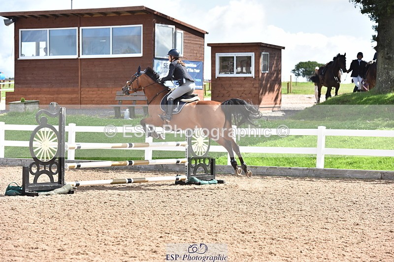 230806A-105500-01266 - Cls 17 Snr Discovery & 1m Open