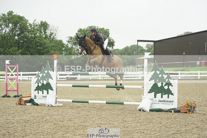 230722A-142324-09653 - Cls 23, 1 Star Gold 1.30m