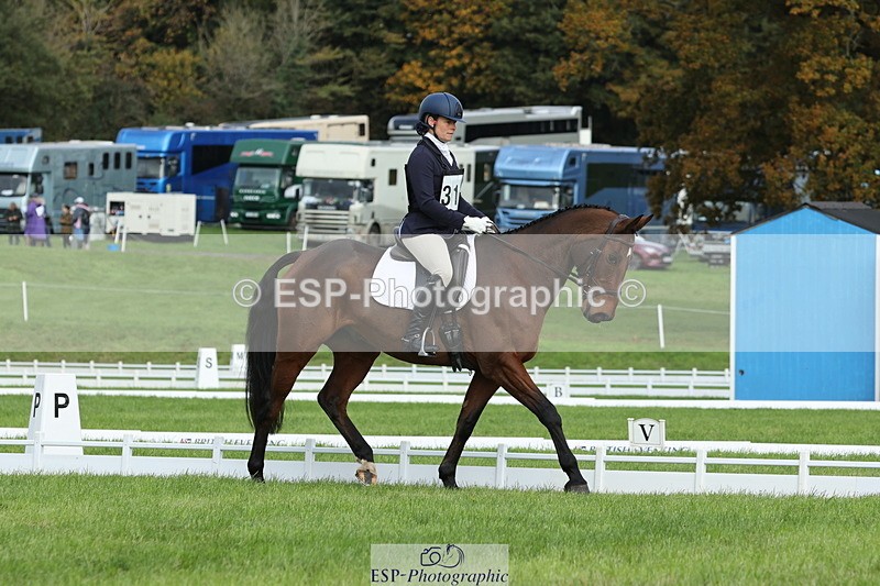 251023A-111915-03281 - D-312-Laura.Sharpe