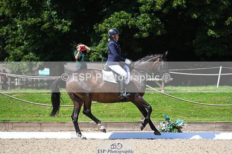 230811-120241-01152 - Cls 4 Adv Medium Silver