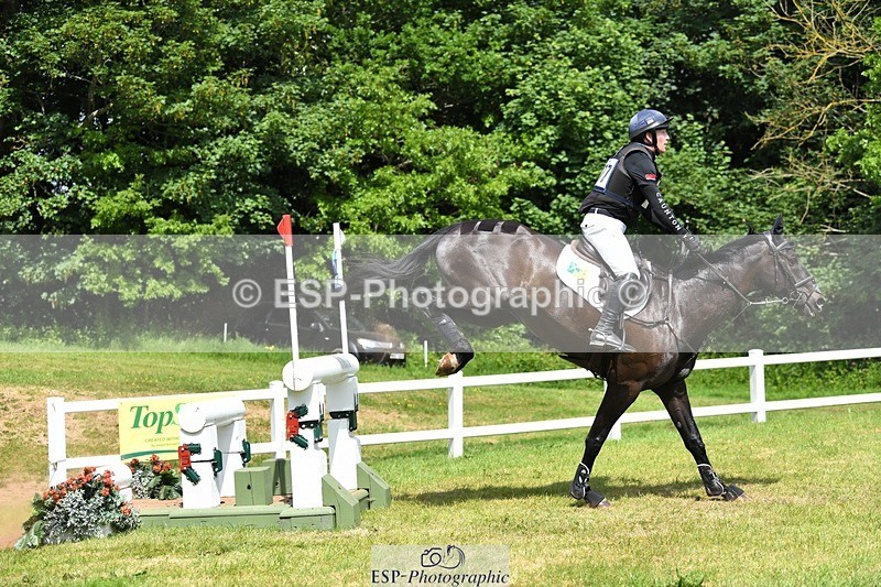 230528-143735-17872 - 477-TREGILDER-Oliver_Townend-XC