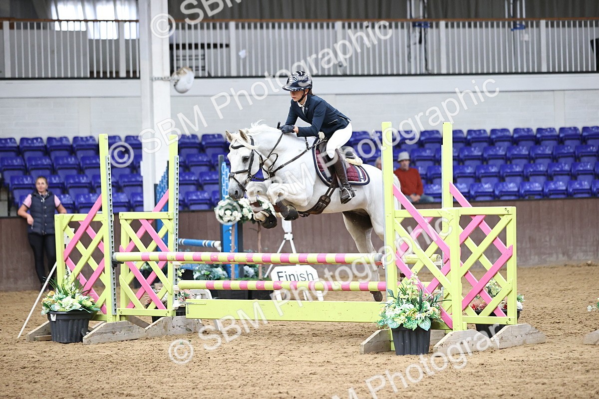 SBM_002452 - Class 11 - Pony Discovery - 90cm Open