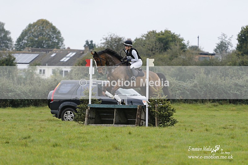  WWHT 171021 2221 - Novice Pairs (0.80m)  17/10/21