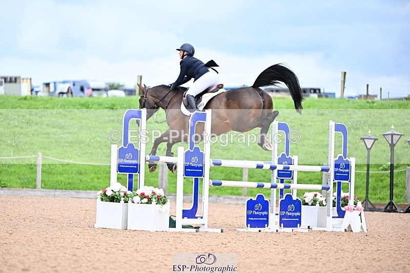 240726A-134752-01509 - Cls 3 Snr Foxhunter