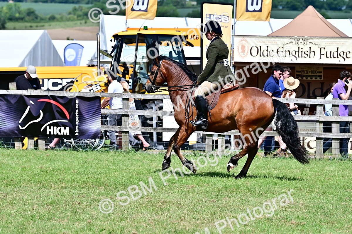 SBM_08014 - Class 61-62 - TSR  M&M Ridden Amateur of the Year