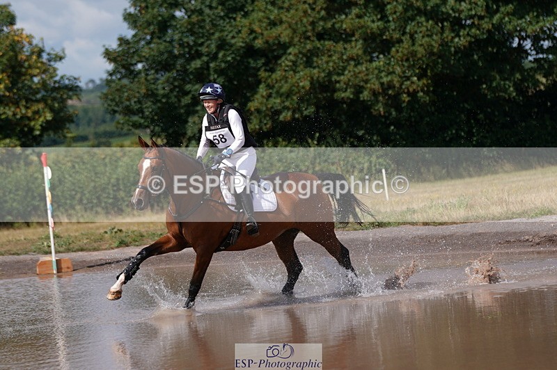 250802A-104016-01482 - B-058-Fern.Hordern-SHES.ALL.THAT