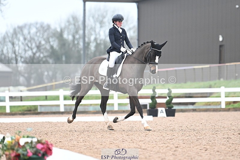 240217A-114033-02389 - 161-Katie.Warner-Active.Nuvalari