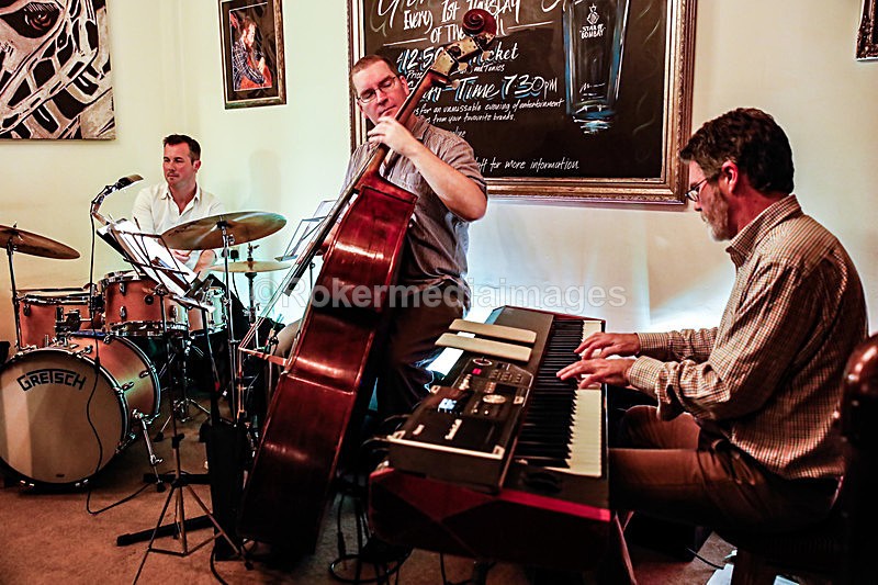  - TOM & SIMON GARDNER PLAY BROTHERS CANDOLI