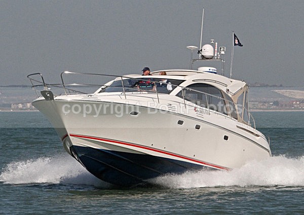 110408 LORD FYFE JEANNEAU PRESTIGE 38S MG_0487 - Motorboats - Hardtop