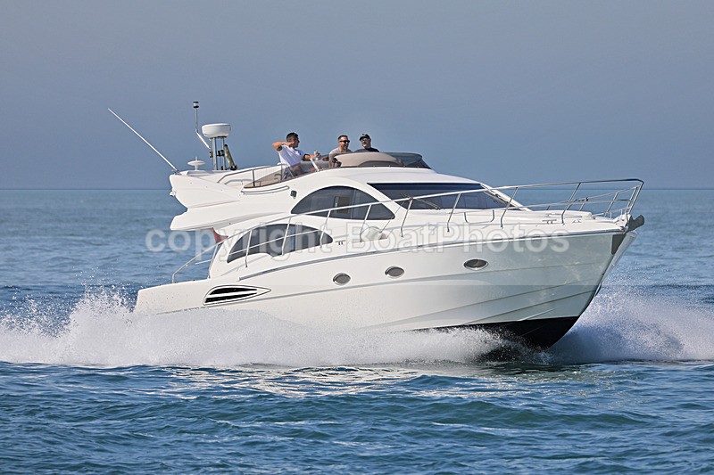190825 ESTRELLA 1Y3A1437 - Flybridge Cruisers